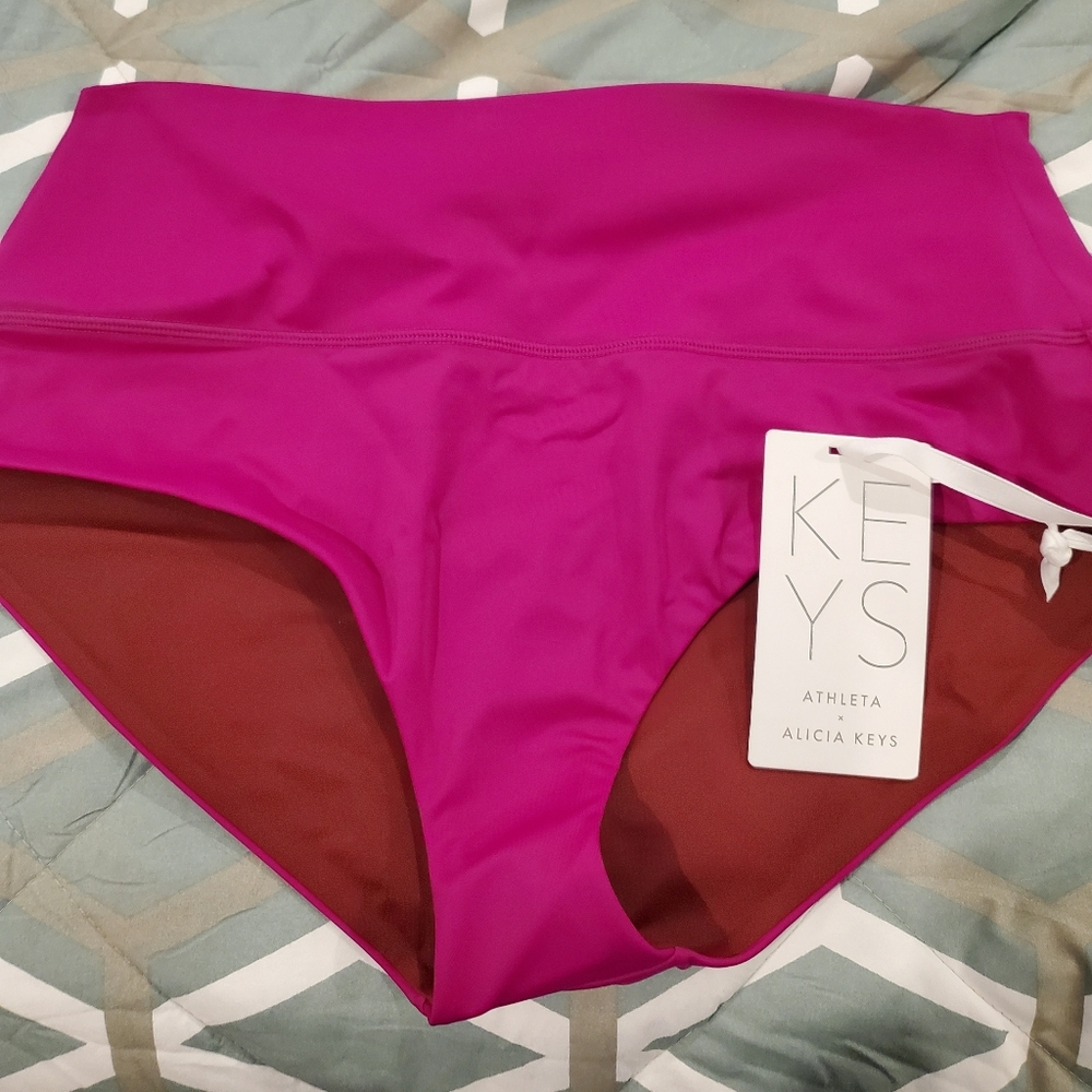 Alicia Keys Daybreak Size Large bikini bottom NWT, Fuscia